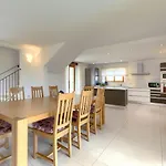 Stuartma Villa