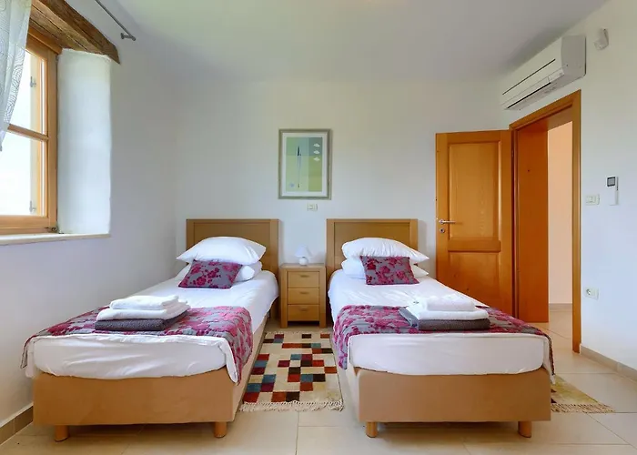 Stuartma By Interhome * Donje Baredine