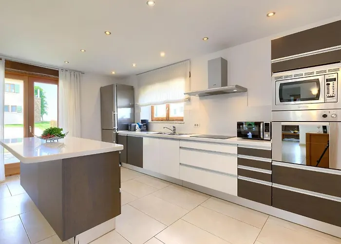 Stuartma By Interhome *